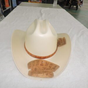 Sombrero en especial desde 29